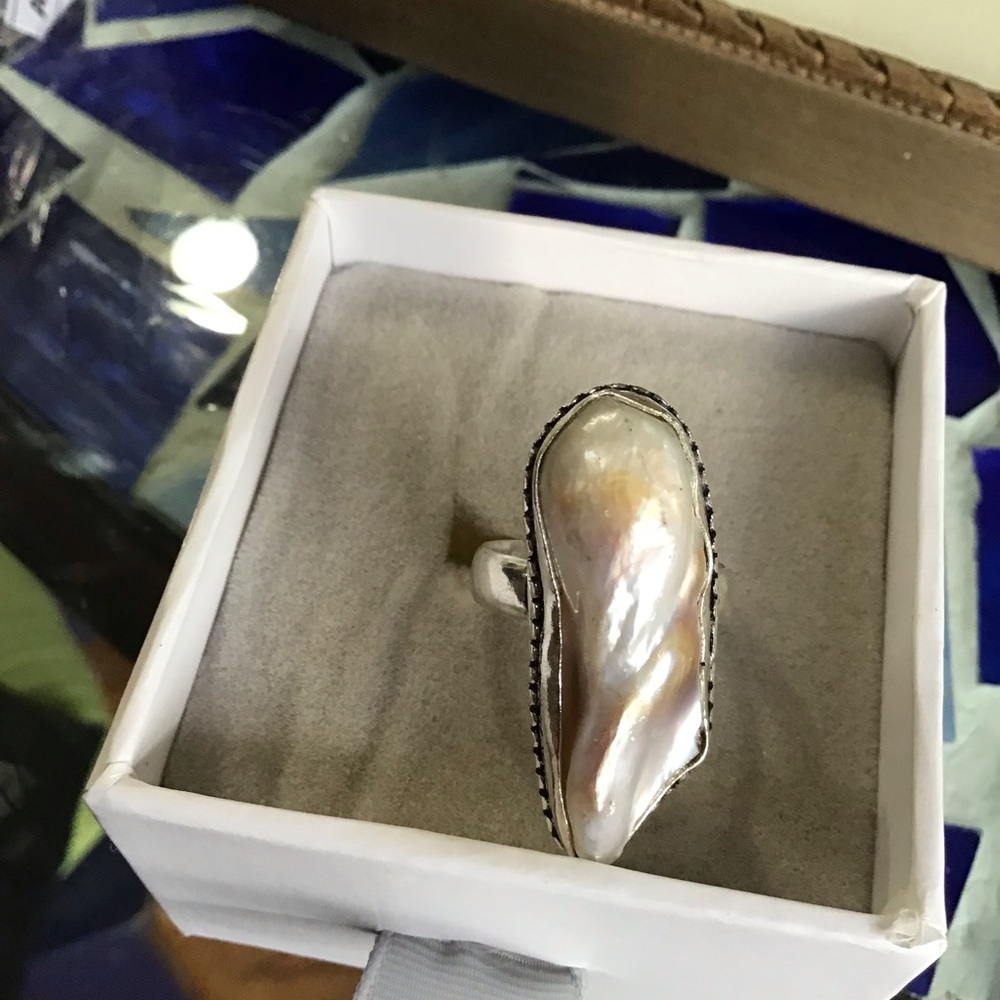 Sterling Silver Genuine Biwa Pearl Large Ring Size 8 New - Picture 4 of 5